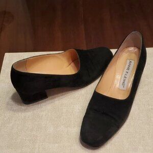 Anne Klein Classic Black Suede Block Heel Pumps sz 8